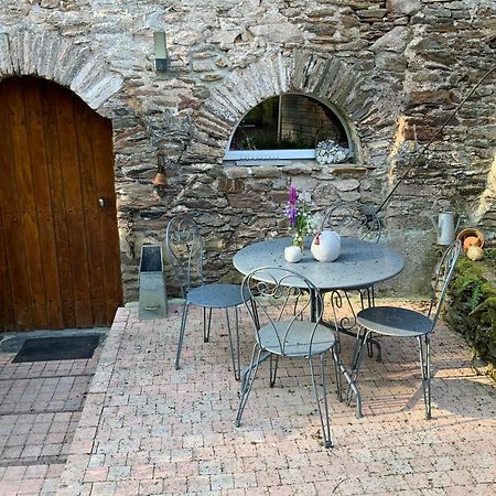 Le Moulin De La Castellerie Bed & Breakfast Moon-sur-Elle Ngoại thất bức ảnh