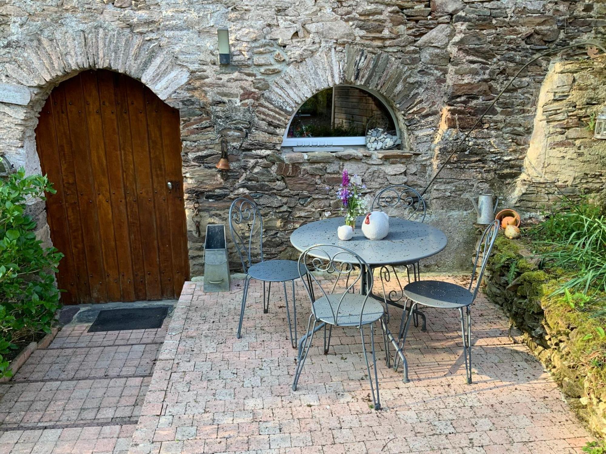 Le Moulin De La Castellerie Bed & Breakfast Moon-sur-Elle Ngoại thất bức ảnh