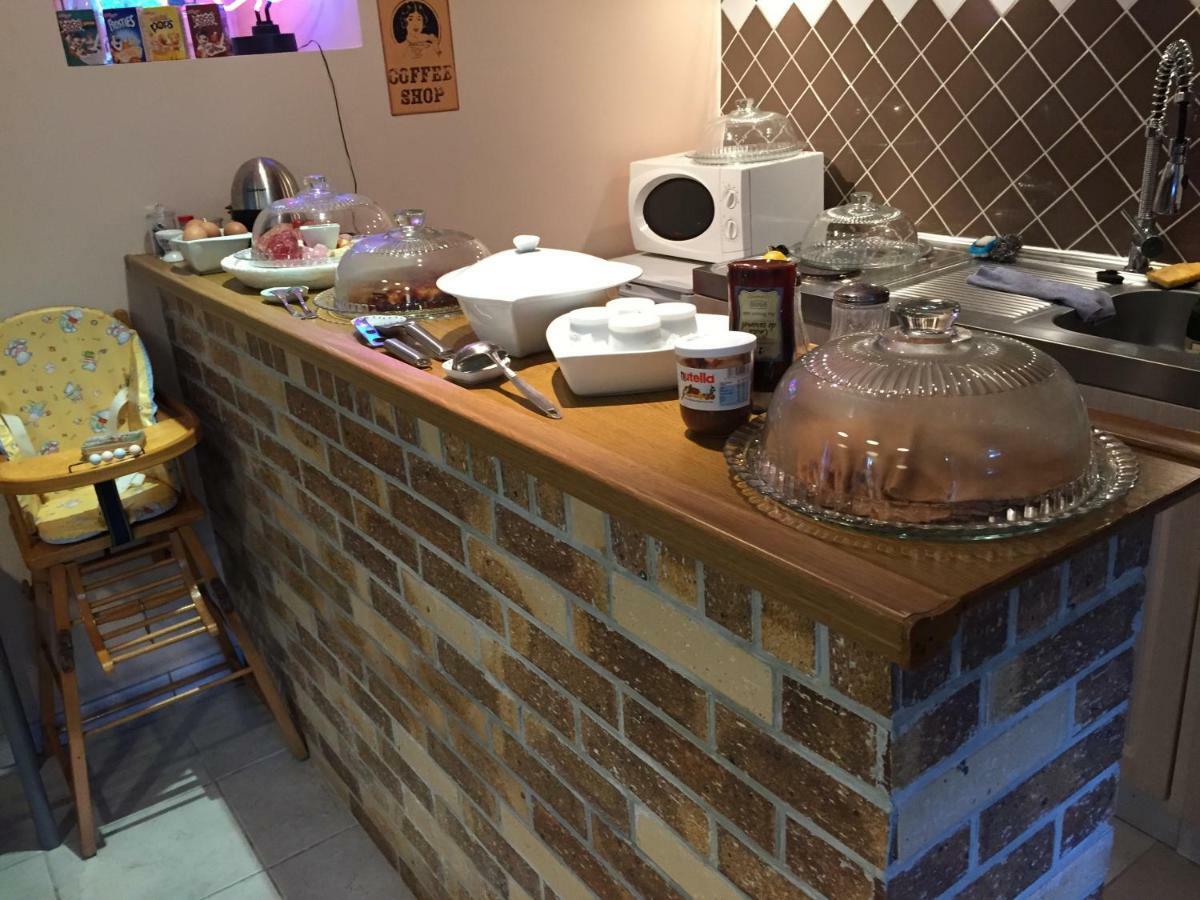 Le Moulin De La Castellerie Bed & Breakfast Moon-sur-Elle Ngoại thất bức ảnh