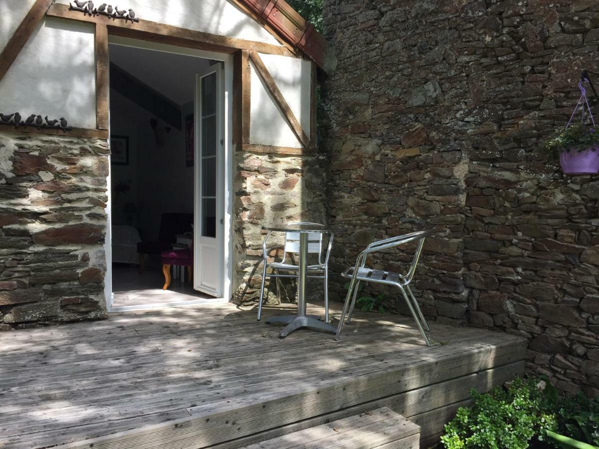 Le Moulin De La Castellerie Bed & Breakfast Moon-sur-Elle Ngoại thất bức ảnh